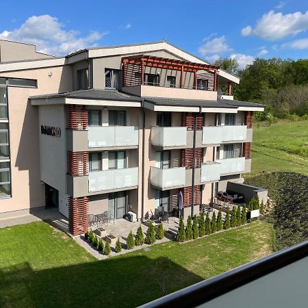 Apartman Flower Podhájska エクステリア 写真