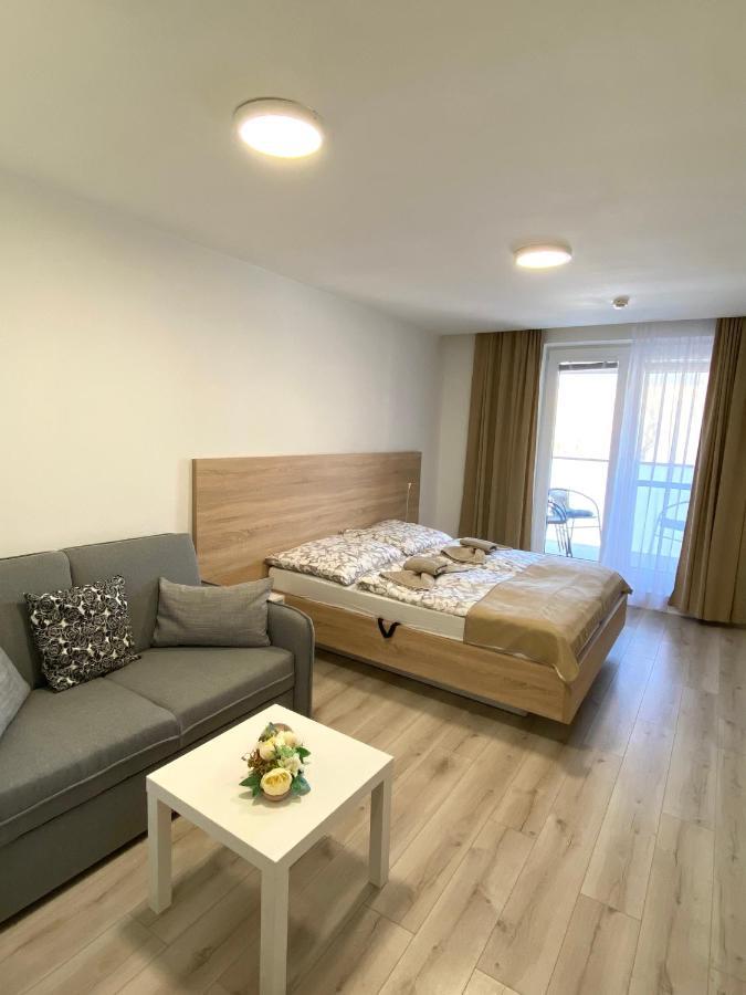 Apartman Flower Podhájska エクステリア 写真