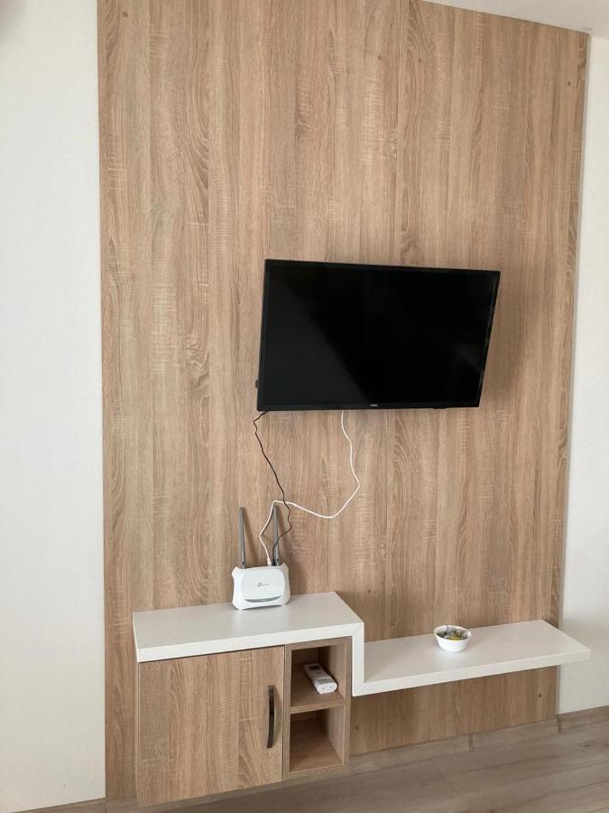Apartman Flower Podhájska エクステリア 写真