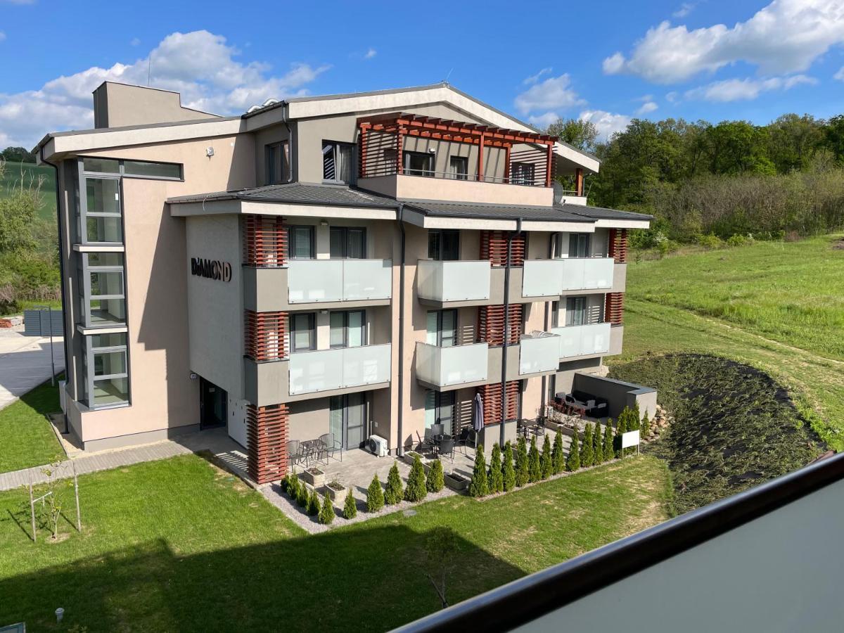 Apartman Flower Podhájska エクステリア 写真